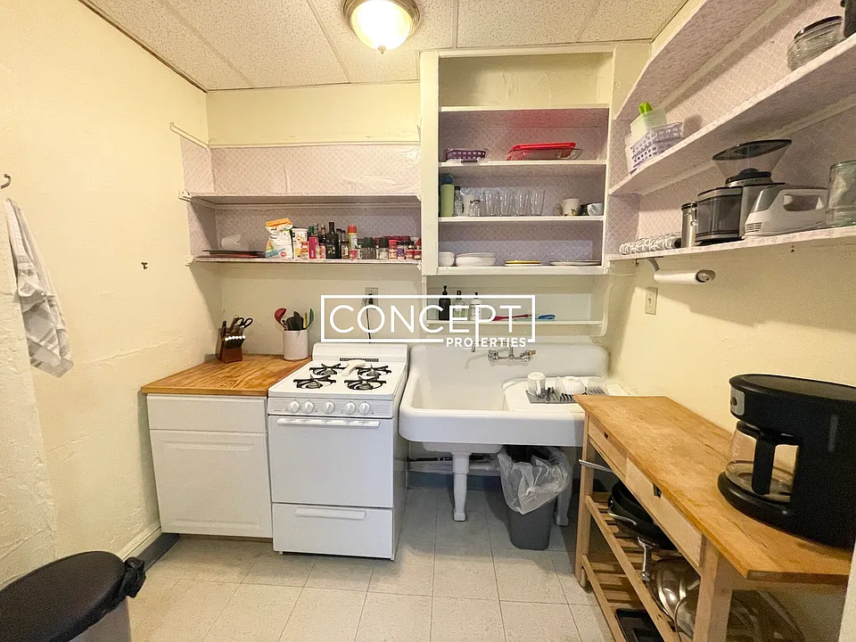 24 Phillips St #4CP