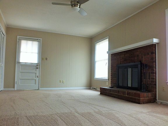 2nd image of 3016 Stoneybrook Ave