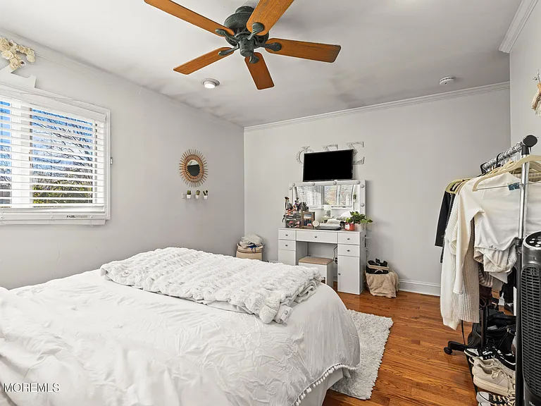 41 Poplar Ave — Photo 24