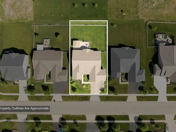 9536 Camberly Ave, Plain City, OH 43064