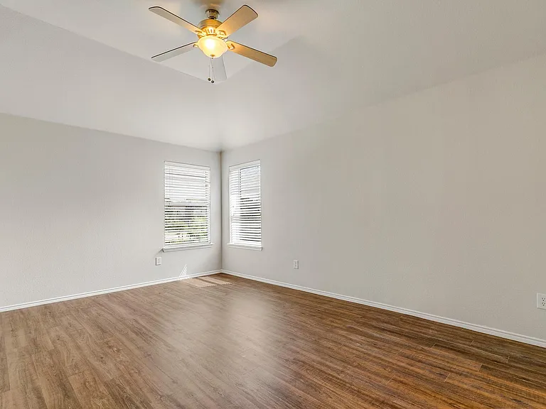 11570 Beeville Dr — Photo 41