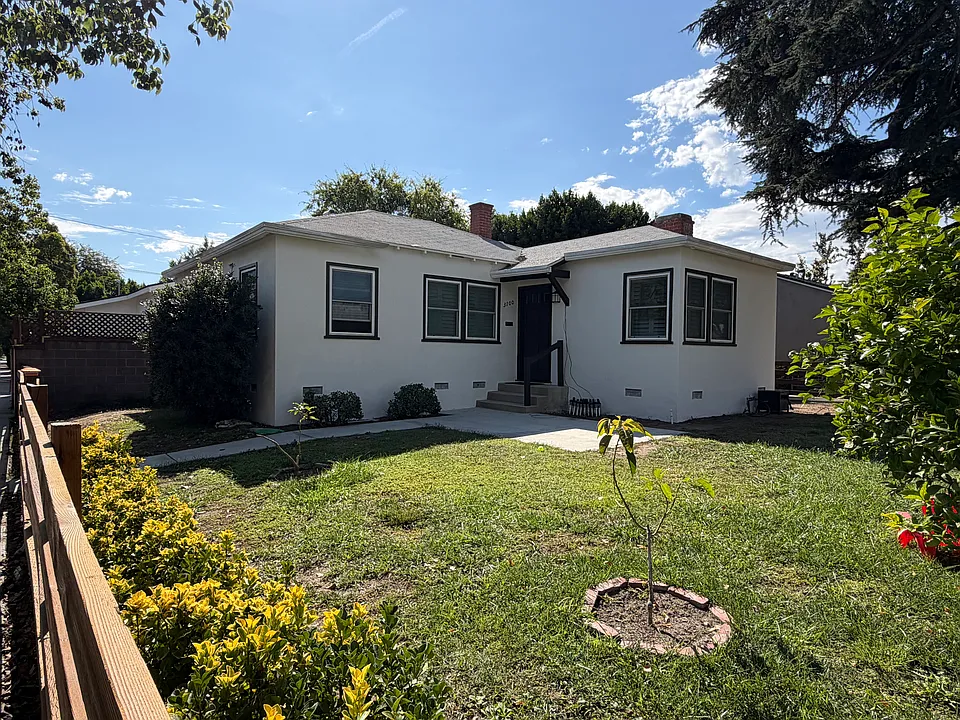 3100 W Wyoming Ave