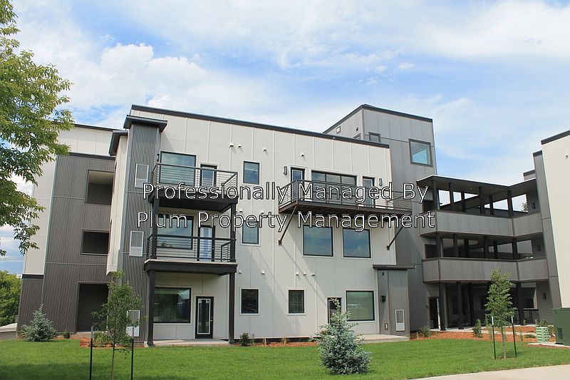1st image of 205 Hickory St APT 306