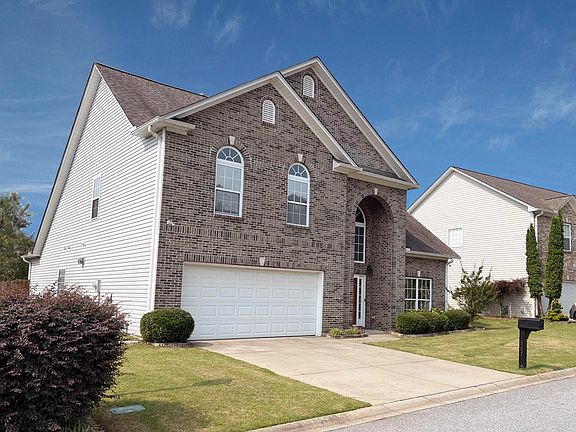 5th image of 107 Eagle Pass Dr