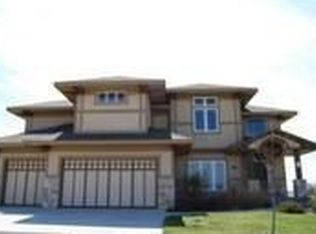 24703 W 91st Ter, Lenexa, KS 66227