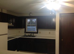 496 Grayson Dr, Springfield, MA 01119