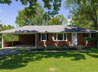 568 Highcrest Dr, Nashville, TN 37211