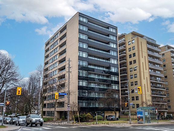3rd image of 575 Avenue Rd #1105
