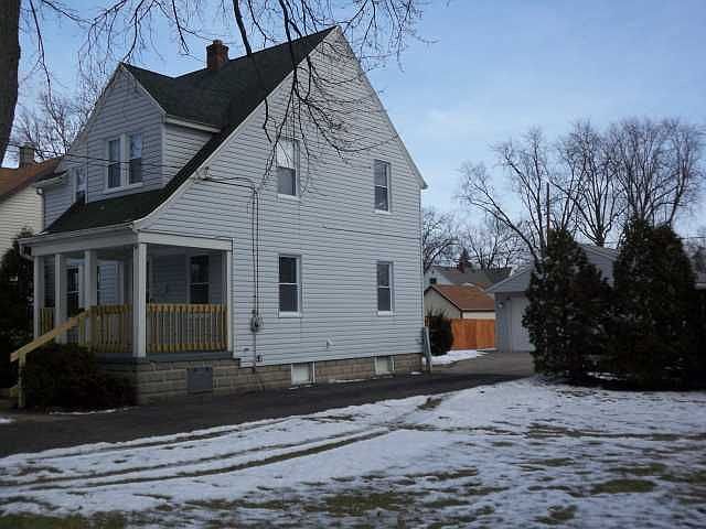 2nd image of 5906 Atwell Rd