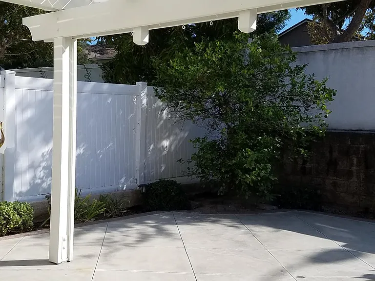 8804 E Crestview Ln — Photo 35