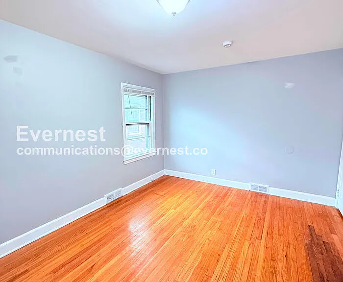 20129 Stratford Rd #2 — Photo 14
