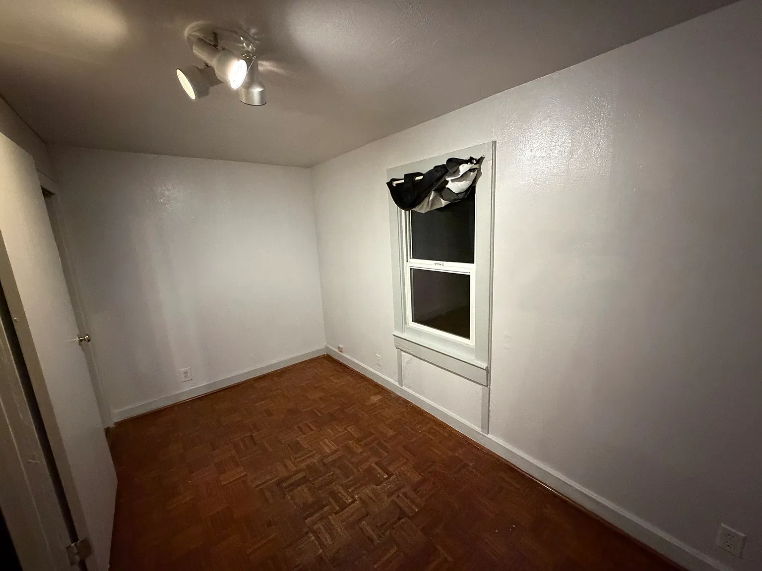 2 bed, 850 sqft, $1,450 — Photo 4