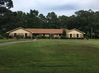 506 Oak Manor Dr, El Dorado, AR 71730