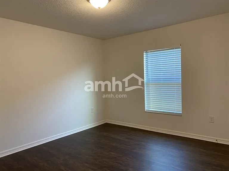 1122 Brenton Leaf Dr — Photo 15