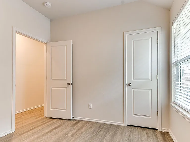3801 Franks Way — Photo 31