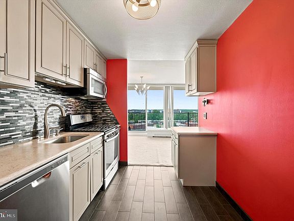 2nd image of 3900 Ford Rd APT 15R