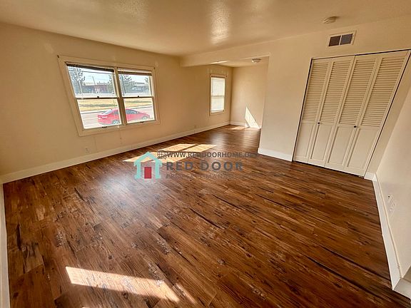 4th image of 4123 Central Ave APT 1