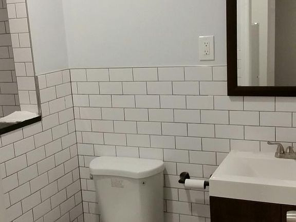5th image of 32 King St #1