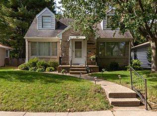 129 N Hawthorne Dr, South Bend, IN 46617