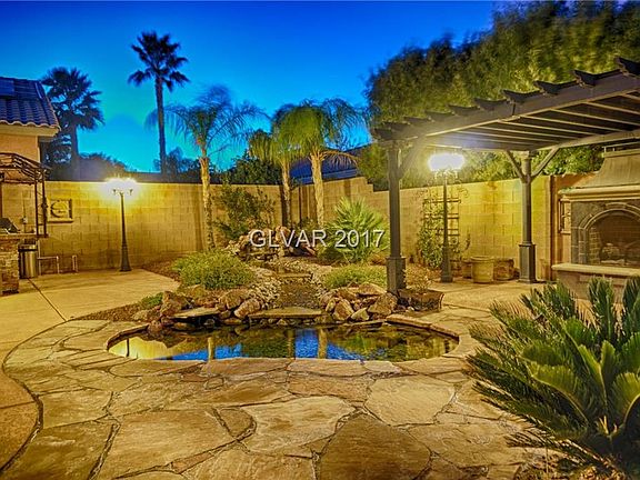 3rd image of 5530 Villa Lucia Ct