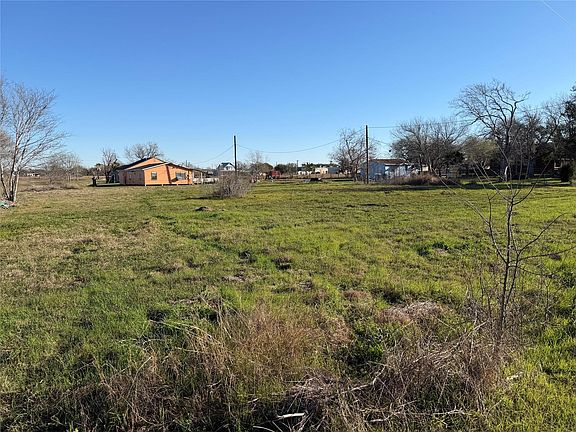2nd image of 1508 Perryman Ave