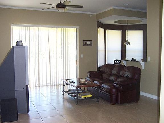 5th image of 1798 SE Fallon Drive