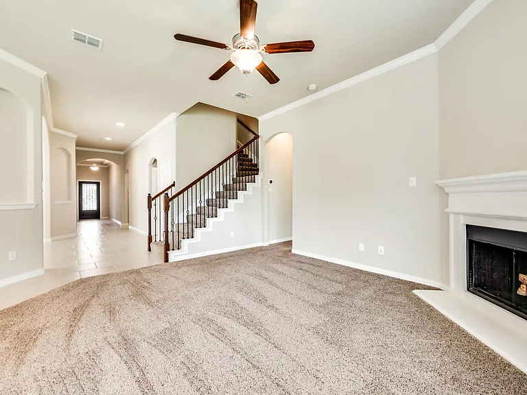 1312 Nacona Dr — Photo 2