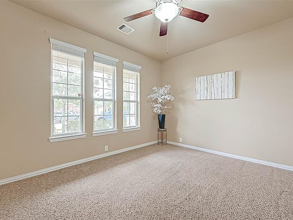 3rd image of 5307 Silktail Ct