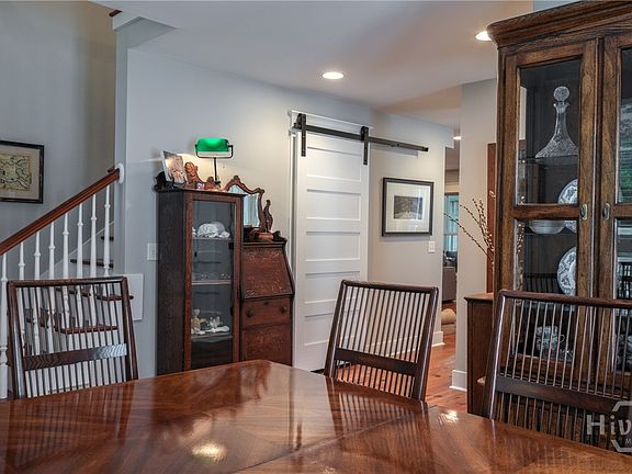 4th image of 65 Richmond Drive
