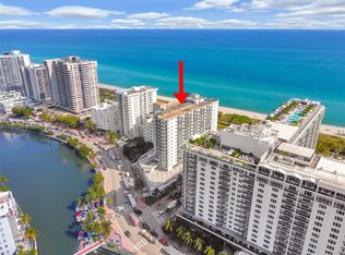 2401 Collins Ave APT 1711, Miami Beach, FL 33140
