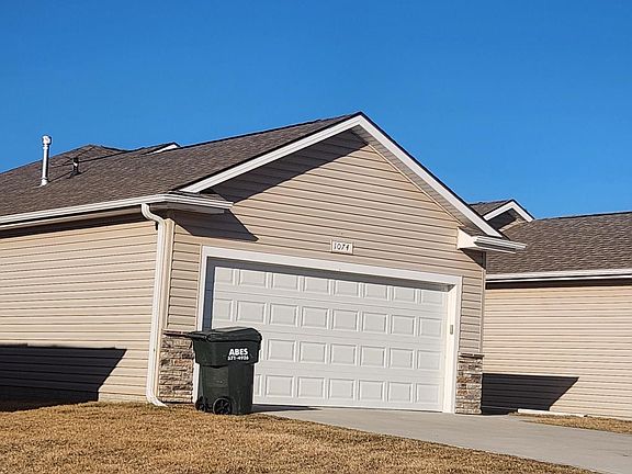 2nd image of 1074 N 170th Ave
