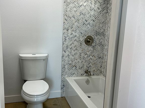 5th image of 34575 Eureka Ave #C
