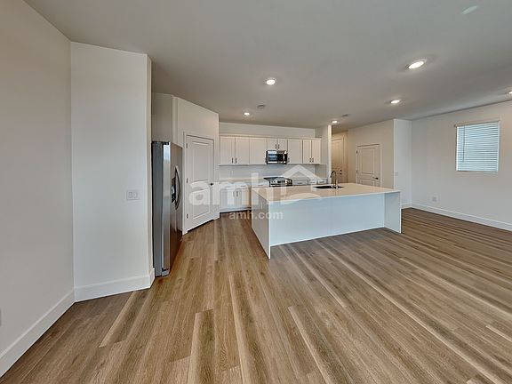 5th image of 9641 E Harkes Dr