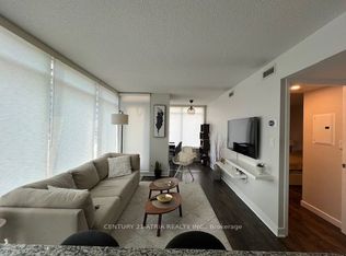 15 Brunel Ct #317, Toronto, ON M5V3Y6
