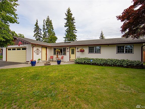 2nd image of 4314 130th Pl NE