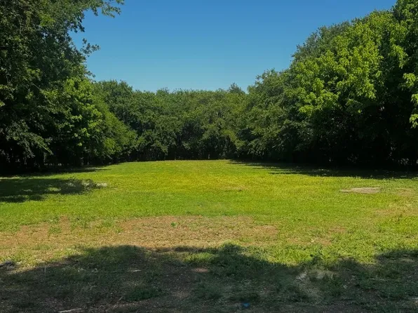 127 Hillcrest Ln, Red Oak, TX 75154