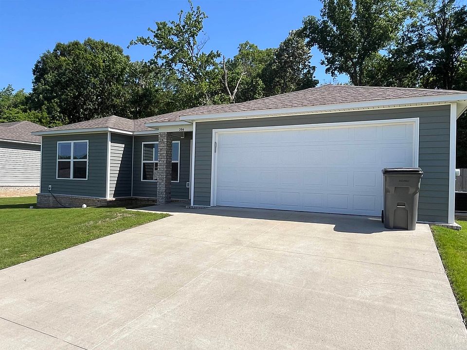 1st image of 206 Formon Dr