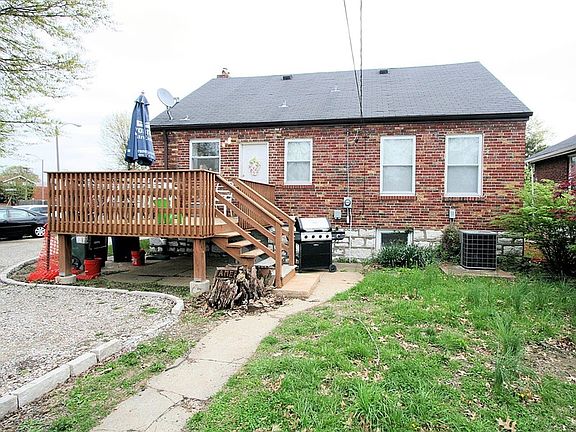 4th image of 6037 Hampton Ave