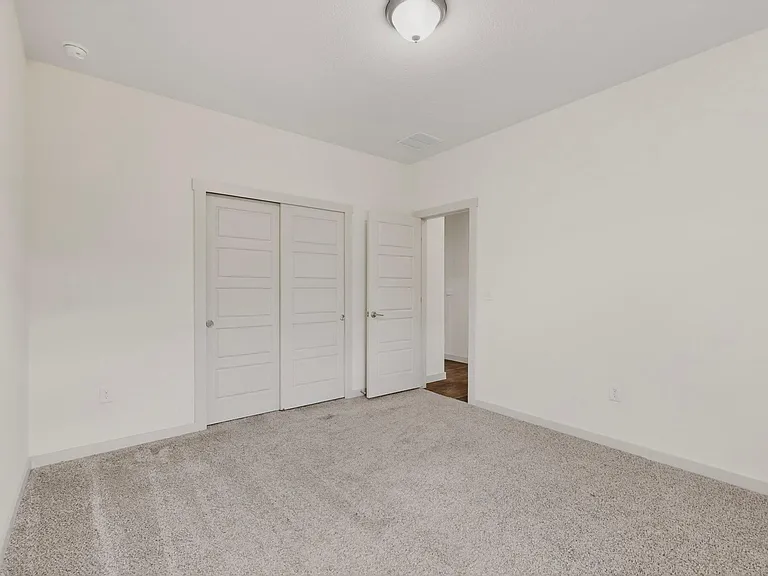 13712 Clerk St — Photo 16