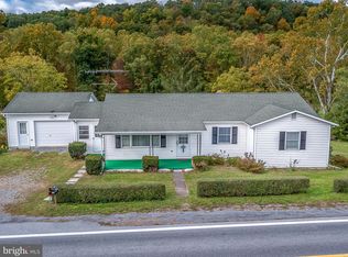 5240 Winchester Grade Rd, Berkeley Springs, WV 25411