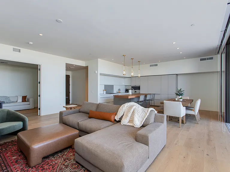 5000 N Camelback Ridge Dr #206 — Photo 33