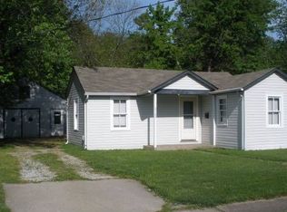 2109 N 5th St, Saint Charles, MO 63301