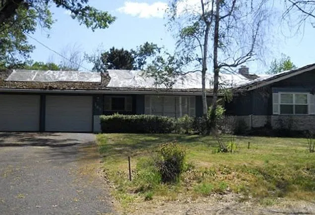 149 White Oak Rd photo 1