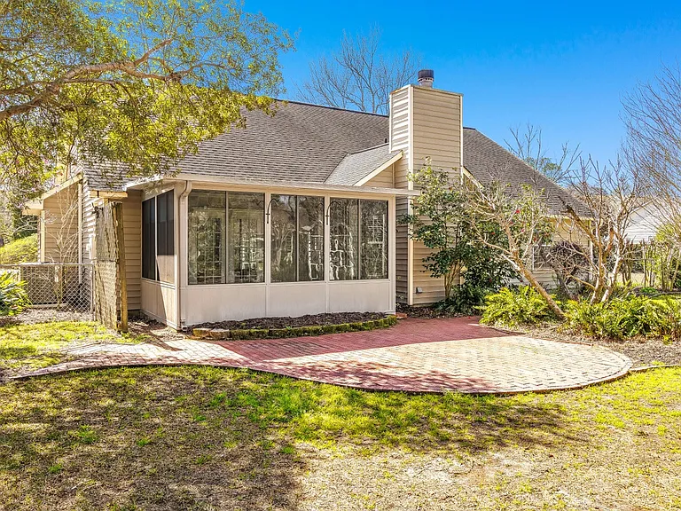 3338 Pinewood Dr — Photo 22