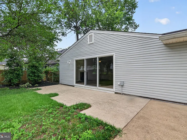 4214 Penner Ln — Photo 40