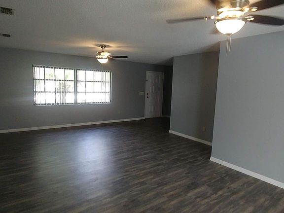 2nd image of 2641 E Dorchester Dr