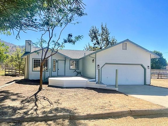 2nd image of 23441 Lakeview Dr