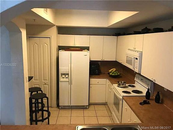 3rd image of 8826 W Flagler St APT 205