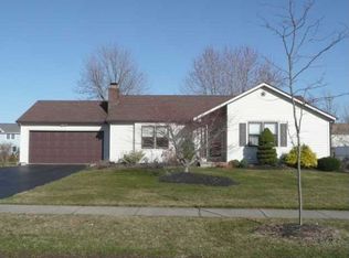 54 Markie Dr E, Rochester, NY 14606