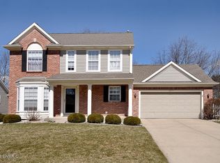 3073 Valley Glenn Cir, Kalamazoo, MI 49004